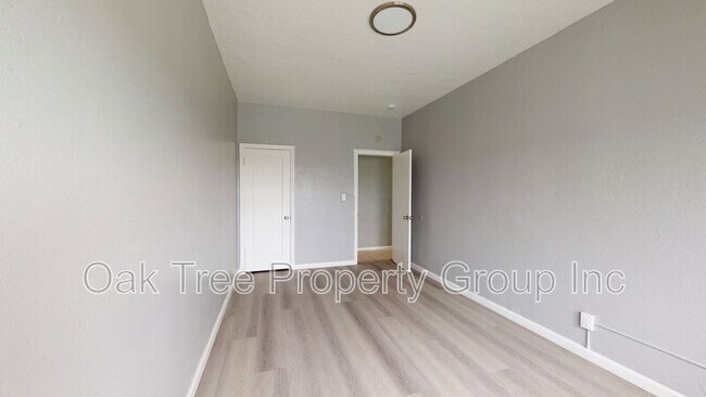 Building Photo - 2451 Seminary Ave