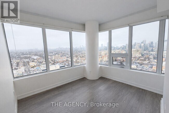 Photo du bâtiment - 19 Western Battery Rd