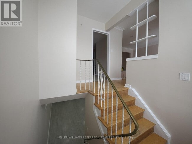 Building Photo - 30 Picaro Dr