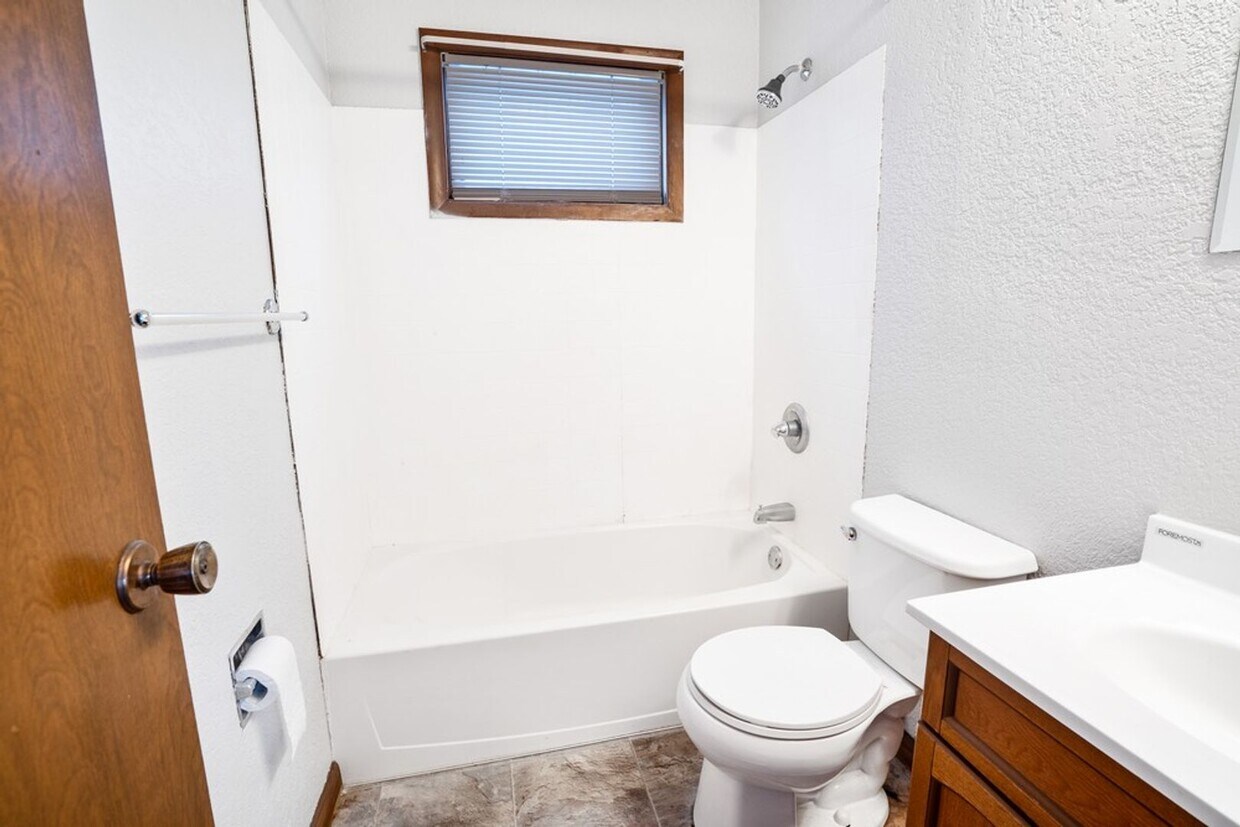 Primary Photo - 809 Washington St