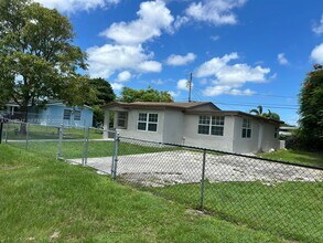 Building Photo - 22115 SW 115th Ave