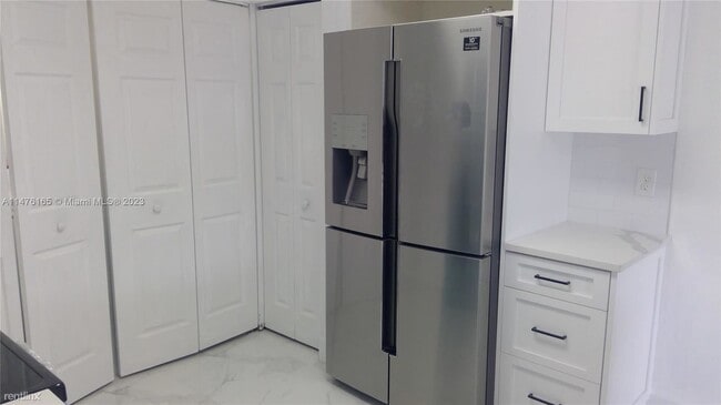Building Photo - 3 br, 2.5 bath House - 12602 SW 54th St # 0