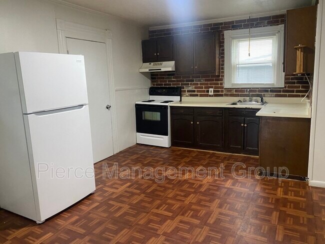 Foto del edificio - 308 Bartlett St