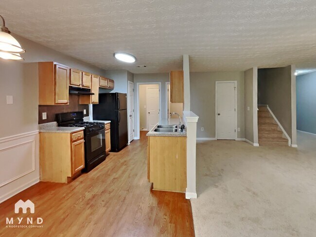 Foto del edificio - 6239 Lake Valley Point