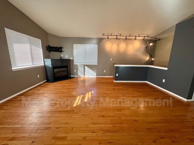 Foto del edificio - 490 SE Alpine Ave