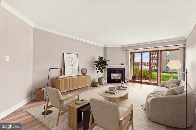Foto del edificio - 7022 Channel Village Ct