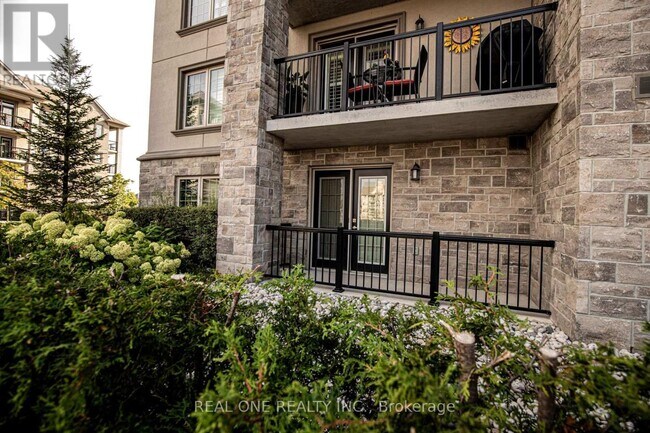 Photo du bâtiment - 1440 Main St E