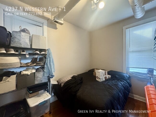 Building Photo - 4237 N Western Ave