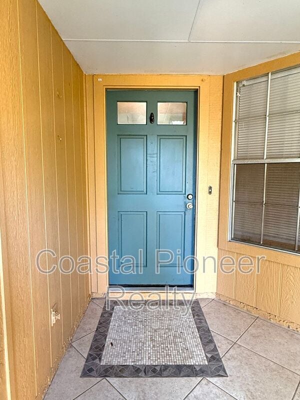 Photo - 1412 High Knoll Dr House