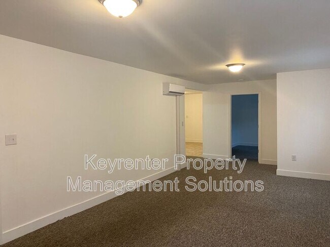 Foto del edificio - 3891 Churchville Ave