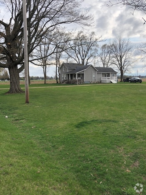 Building Photo - 807 Burr Oak Rd