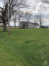 Building Photo - 807 Burr Oak Rd