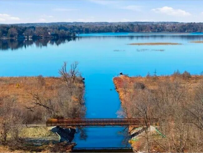 Foto del edificio - 10714 Gull Point Rd