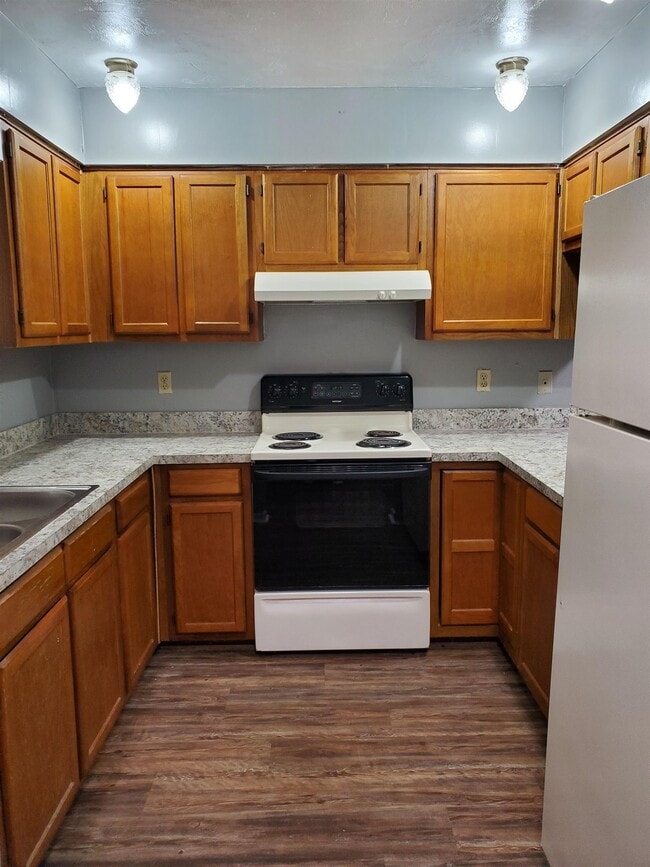 Building Photo - 2903 Woodrich Dr