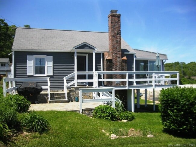 Building Photo - 11 Stanhope Ave