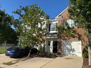 Building Photo - 814 Benelli Ln