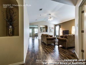 Building Photo - 9950 Magnolia Run