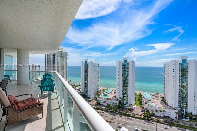 Foto del edificio - 16400 Collins Ave