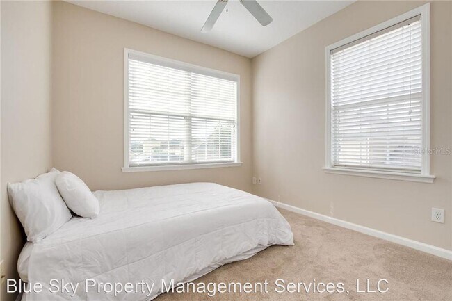 Building Photo - 1 br, 1 bath House - 1119 OSCAR SQUARE #B
