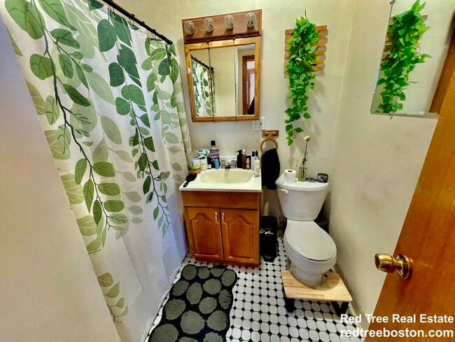 Foto del edificio - 346 Faneuil St