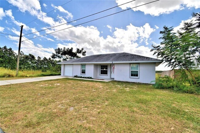 Building Photo - 140 Weeping Willow Rd