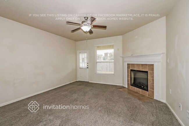 Building Photo - 3434 Tulip Trace Dr