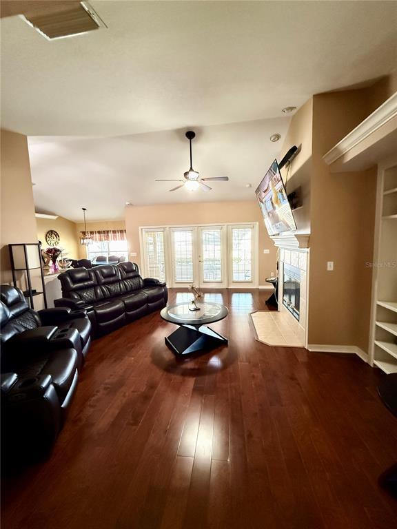 Foto del edificio - 2782 High Ridge Dr