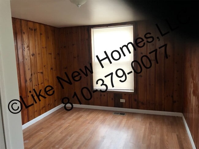 Building Photo - 3702 Whitney Ave