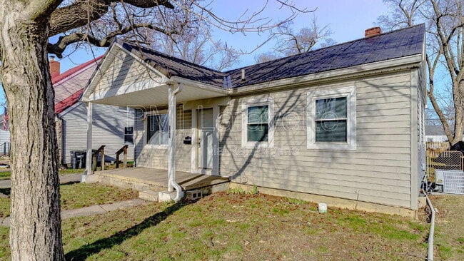 Building Photo - 809 S 29th St