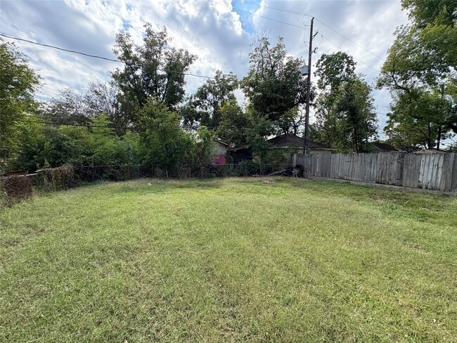 Building Photo - 10019 Porto Rico Rd