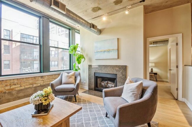 Foto del edificio - 411 W Ontario St