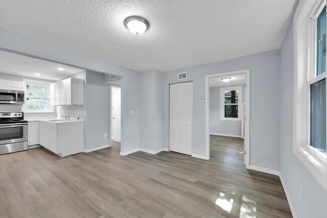 Foto del edificio - 3053 Fitzgerald St