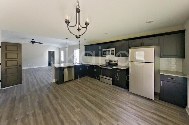 Foto del edificio - 120 Allentown Ln