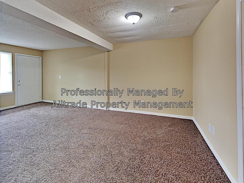 Primary Photo - 1519 Crums Ln