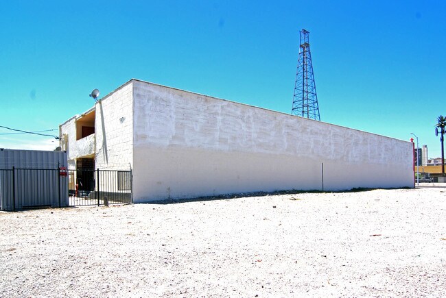 Building Photo - Cerrito Apartments