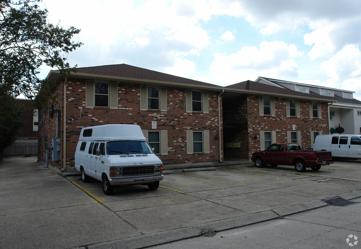 Primary Photo - 4308 Belvedere St