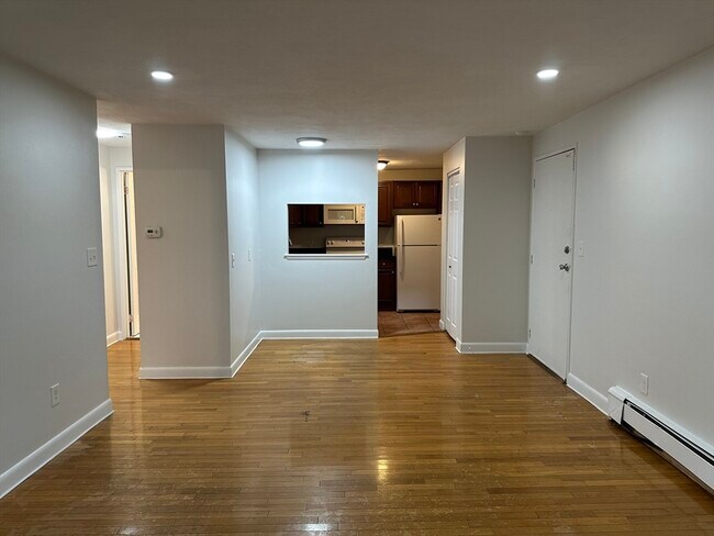 Building Photo - 32 Annese Rd