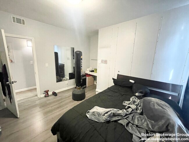 Foto del edificio - 9 Mount Pleasant Ave