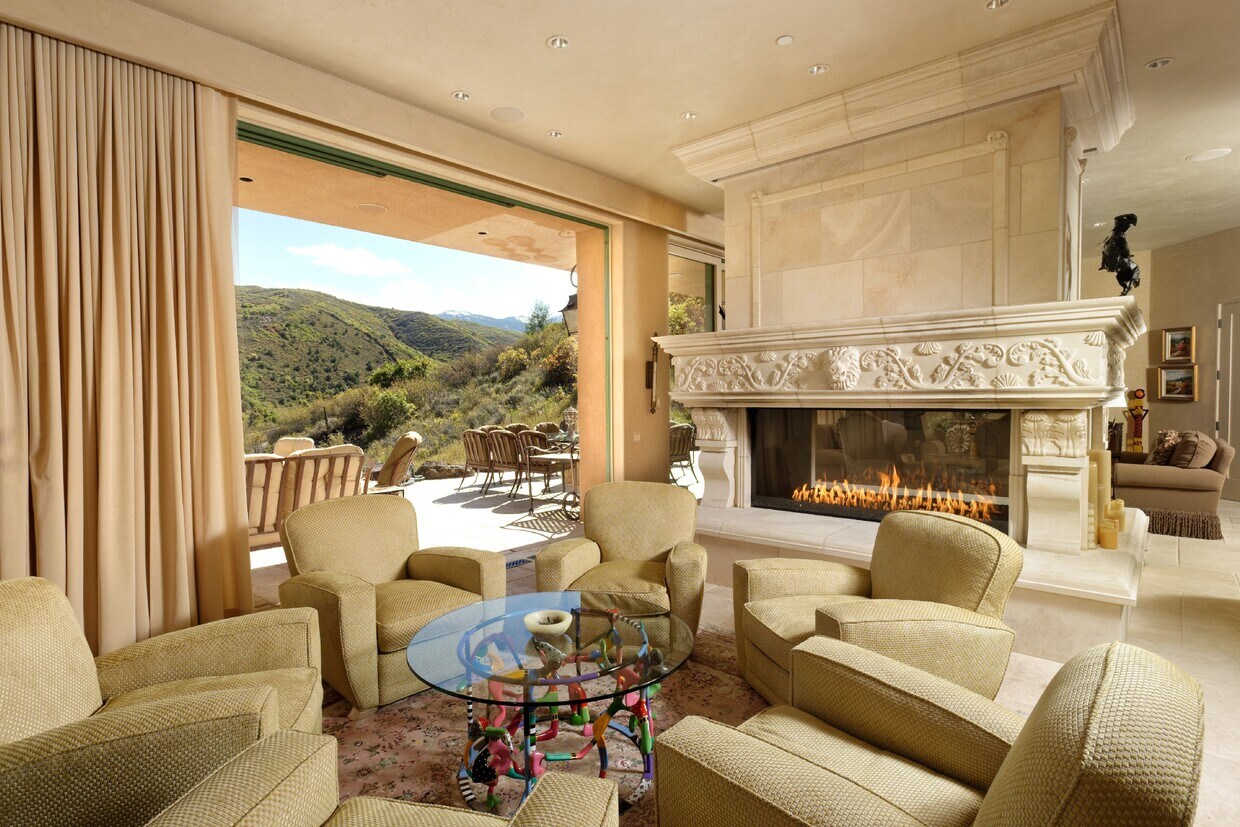 Foto principal - 845 Brush Creek Rd