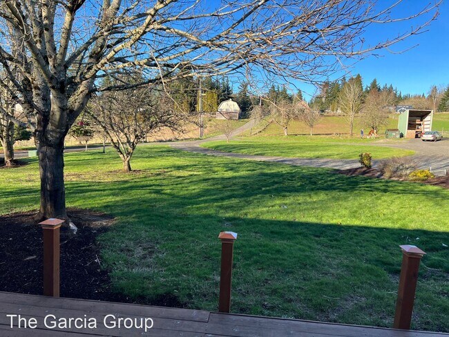 Building Photo - 3 br, 2 bath House - 29700 E Woodard Rd