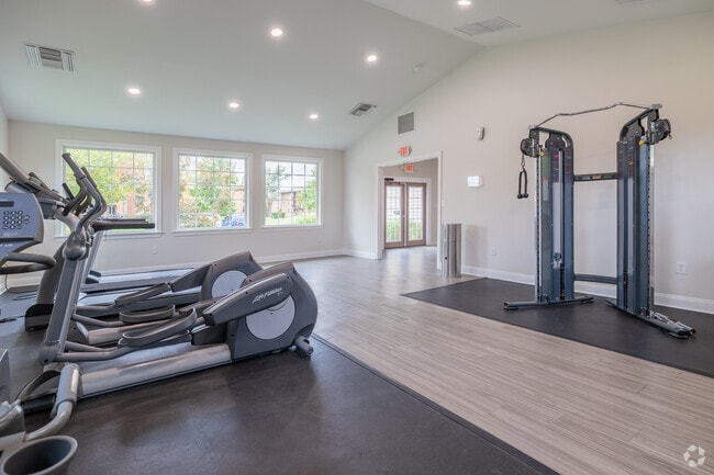 Gimnasio - The Manor/The Manor East Apartments