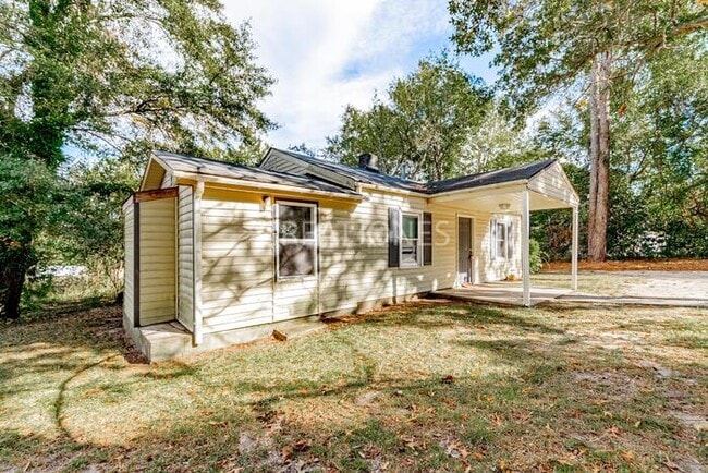 Building Photo - 3512 Baxter Dr