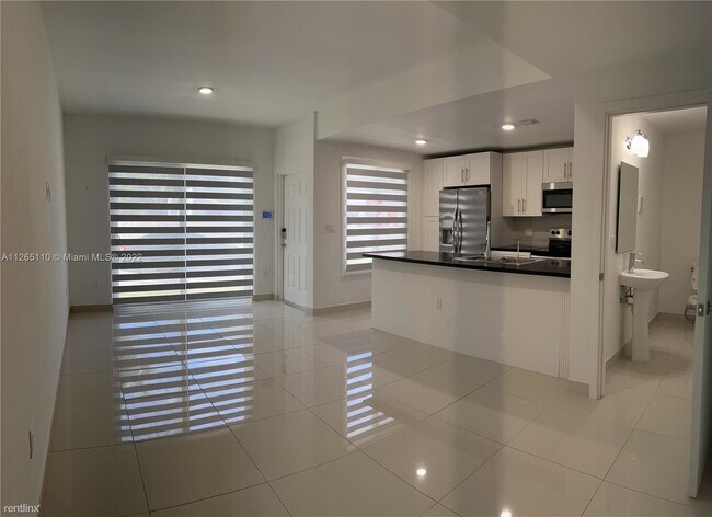 Foto del edificio - 4 br, 3.5 bath House - 13944 SW 259th Way ...