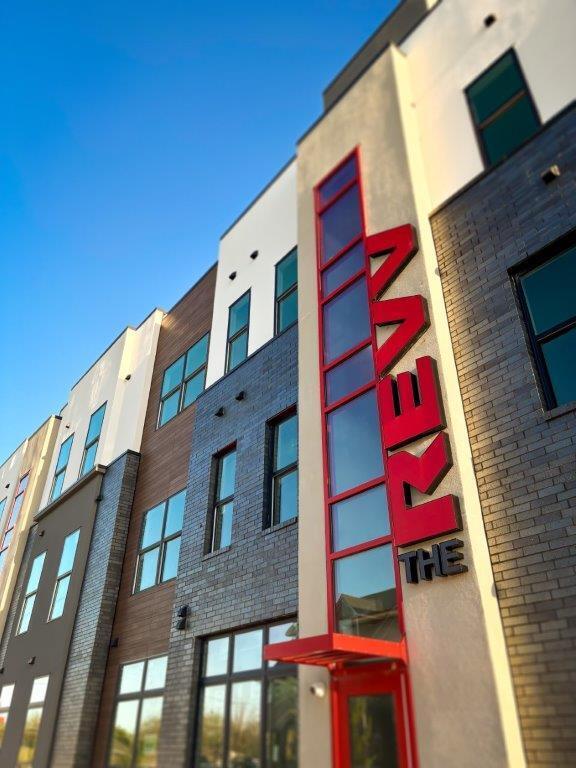 Foto del edificio - 222 McCullough St