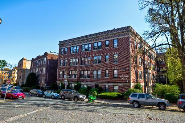 Building Photo - 1 bedroom in Boston MA 02135