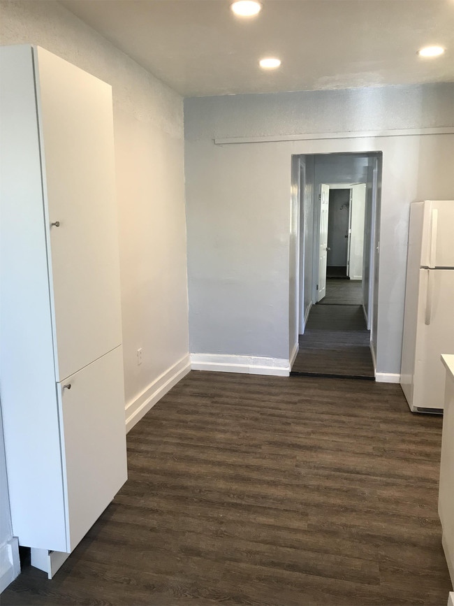 Foto del edificio - 325 N 15th St