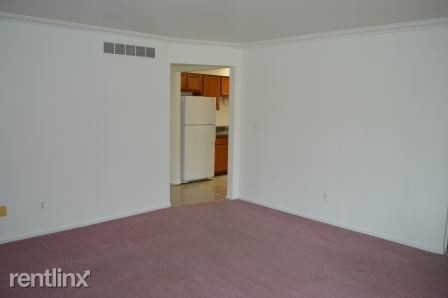 Foto del edificio - 16996 Cristina Ct