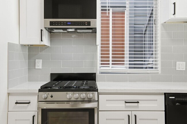 Foto del edificio - 381 Ivy St