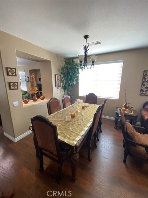 Foto del edificio - 29156 Oak Creek Rd