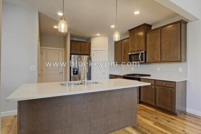 Foto del edificio - 3 Bed,2.5 Bath Townhome at the Landing At ...